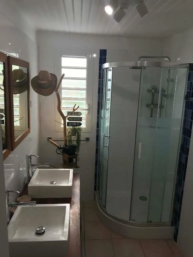 Locbir Apartment Le Diamant 0*,  Martinique